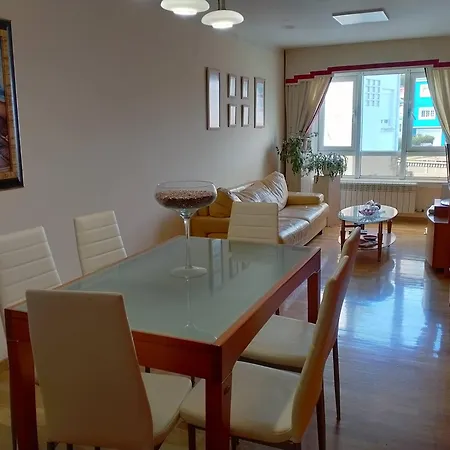 Apartman En Sada Santa María